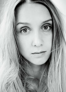 Валя Довгер