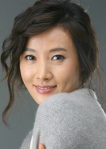 Kang Soo Ji
