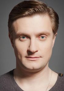 Николай Левицкий, компаньон Виктора, муж Киры