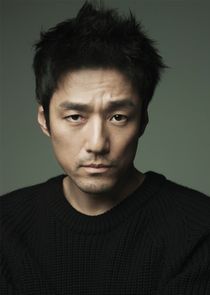 Lee Soo Hyun / Young San Baek
