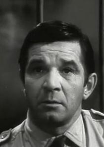 генерал / хозяин балагана