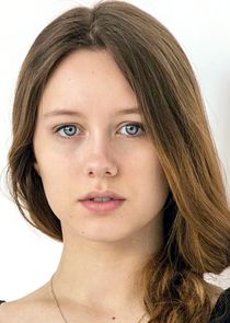 Вика Игнатьева / Белова, мл.сестра Елены