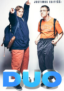 Justimus esitt&auml;&auml;: Duo